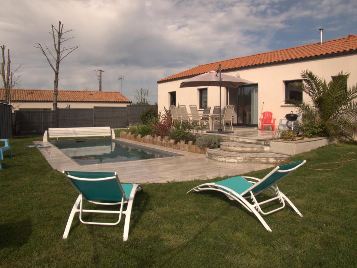 Les Achards  Villa D'Eau Douce מראה חיצוני תמונה